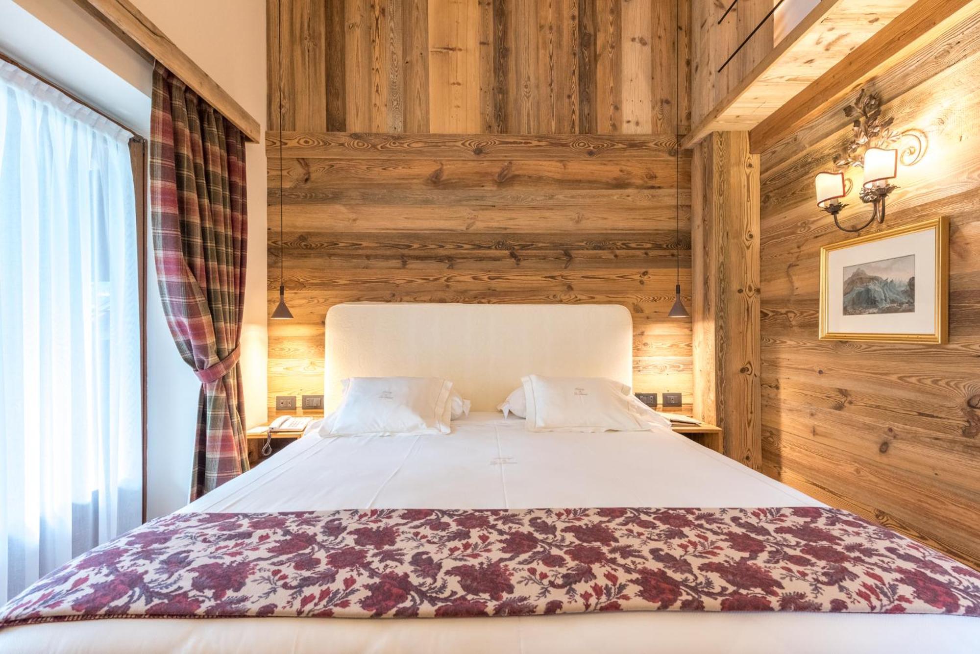 Auberge De La Maison Courmayeur Zewnętrze zdjęcie